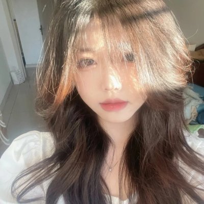 野犬撕碎了那女孩的白婚纱